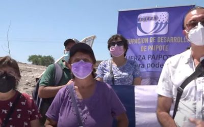 Pasarela en construcción sin considerar los requerimientos de la comunidad.